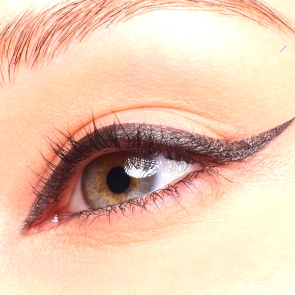 STILA Tourmaline Stay All Day Liquid EyeLiner Micro Tip NIB - Picture 2 of 5